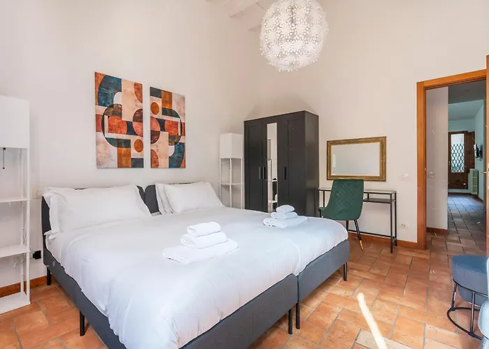 Vigna Nuova First Floor